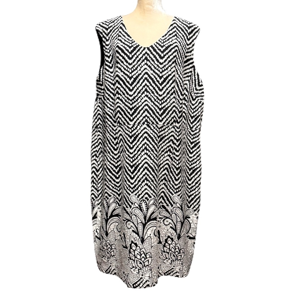 Covington Woman Sleeveless Knit Dress Black and White with Flowers Size 22W